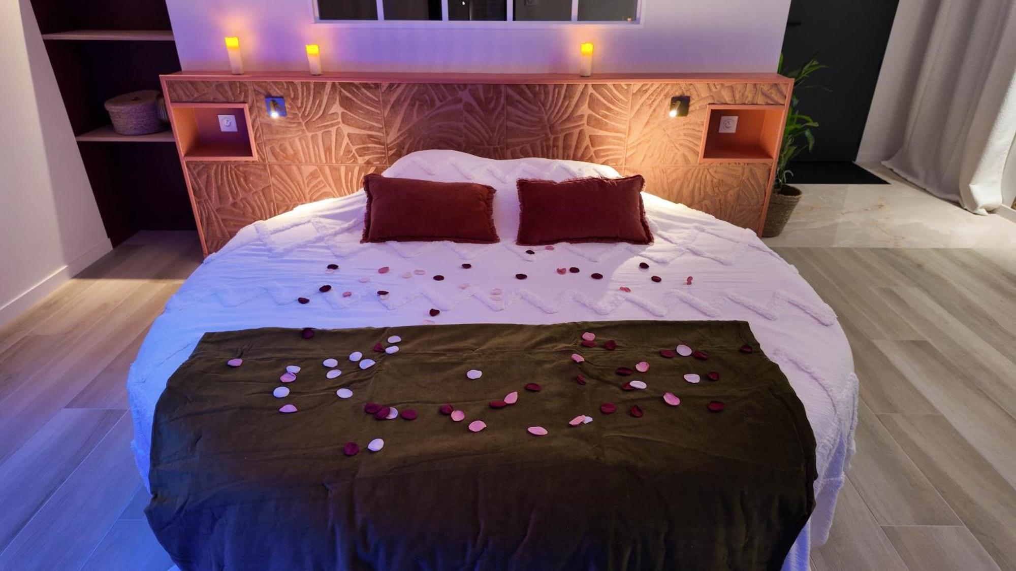 Les Suites Du Payre - Suite Romance Saint-Hilaire-de-Talmont Dış mekan fotoğraf