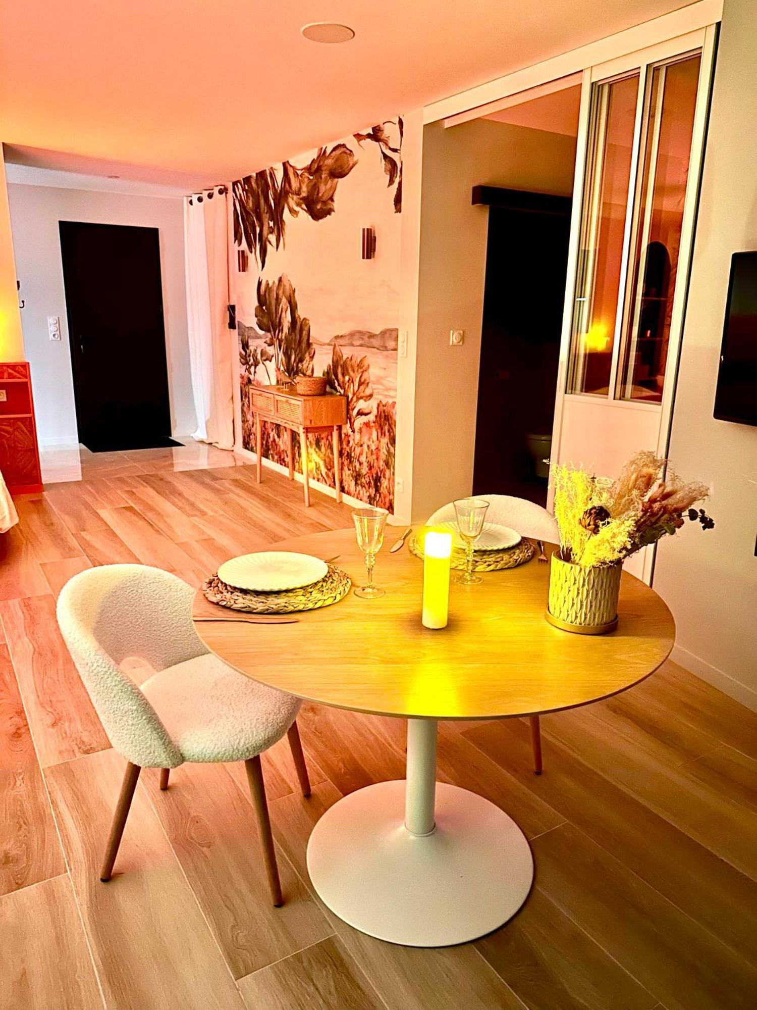 Les Suites Du Payre - Suite Romance Saint-Hilaire-de-Talmont Dış mekan fotoğraf