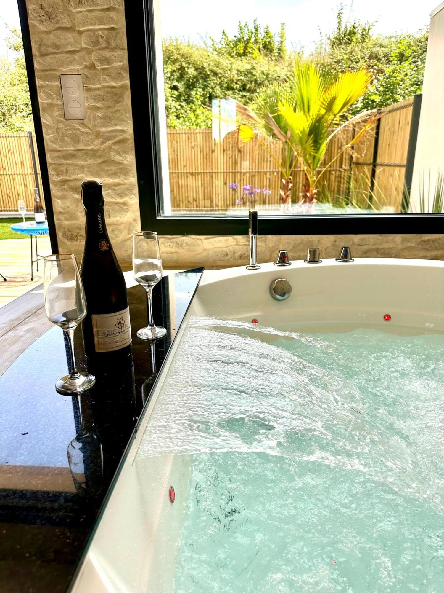 Les Suites Du Payre - Suite Romance Saint-Hilaire-de-Talmont Dış mekan fotoğraf