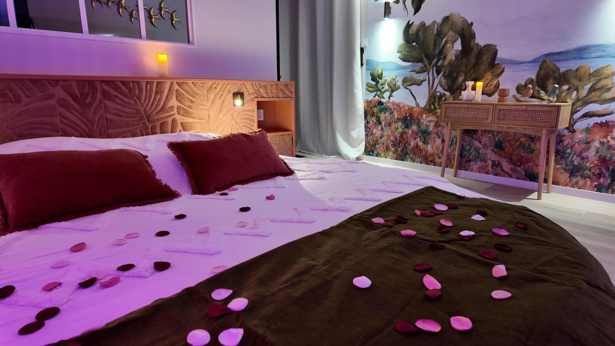 Les Suites Du Payre - Suite Romance Saint-Hilaire-de-Talmont Dış mekan fotoğraf