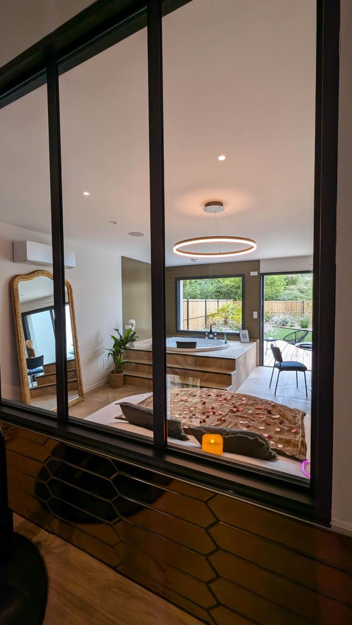 Les Suites Du Payre - Suite Romance Saint-Hilaire-de-Talmont Dış mekan fotoğraf